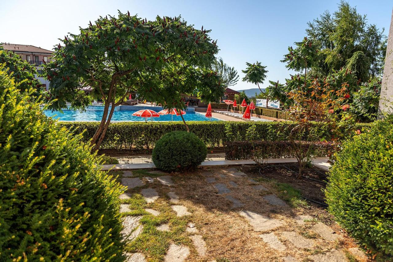 Harmony Hills Kolevi Apartments Rogachevo Exterior photo